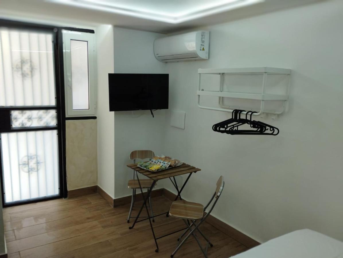 Casa Nina- Camera Ischia Apartment Наполи Екстериор снимка